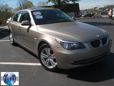 2010 BMW 528  i xDrive