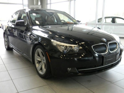 2010 BMW 528  i