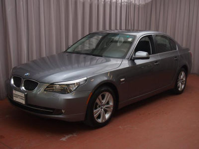 2010 BMW 528 i xDrive