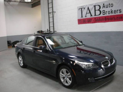 2010 BMW 528  i xDrive