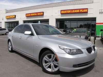 2010 BMW 528  i
