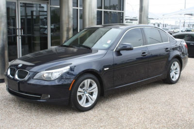 2010 BMW 528  i