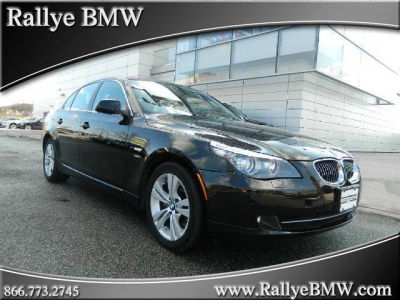 2010 BMW 528  i xDrive