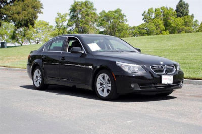 2010 BMW 528  i