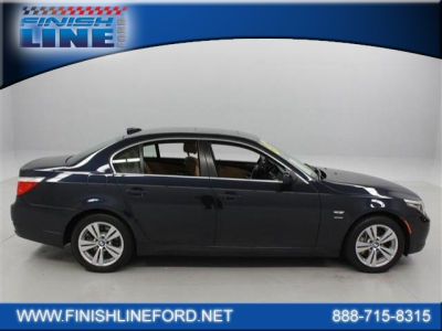 2010 BMW 528  i xDrive