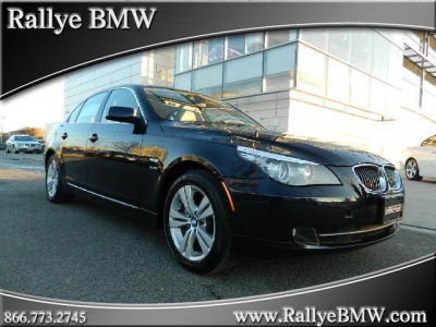 2010 BMW 528  i xDrive