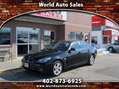 2010 BMW 528  i xDrive