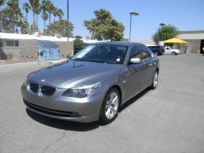 2010 BMW 528  i