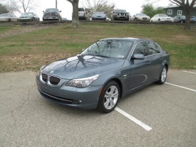 2010 BMW 528  i xDrive