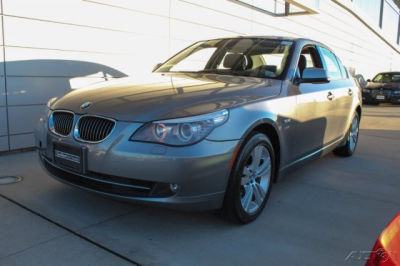 2010 BMW 528  i xDrive