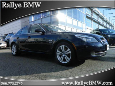 2010 BMW 528  i xDrive