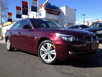 2010 BMW 528  i xDrive