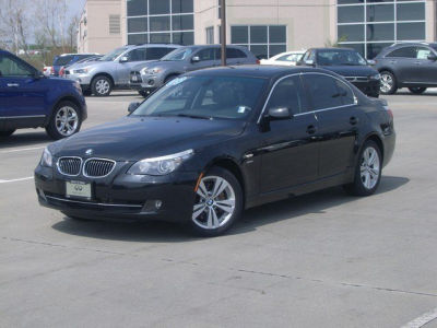 2009 BMW 528  i xDrive