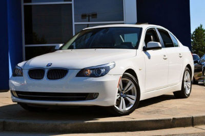 2010 BMW 528  i