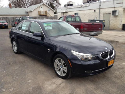 2009 BMW 528  i xDrive