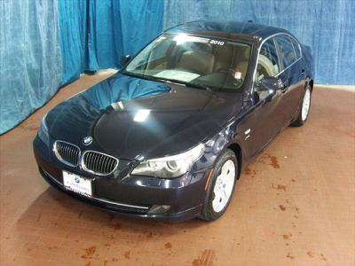 2010 BMW 528  i xDrive