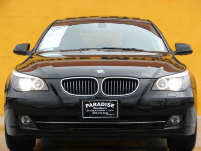 2010 BMW 528  i xDrive