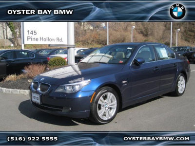 2009 BMW 528  i xDrive