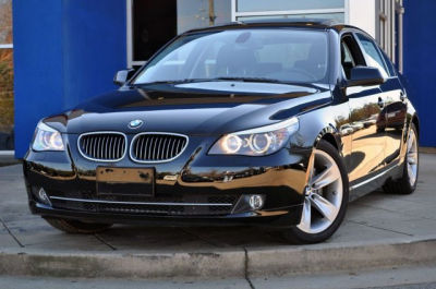 2010 BMW 528  i