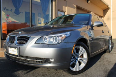 2010 BMW 528  i xDrive