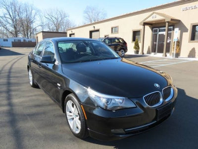 2010 BMW 528  i xDrive