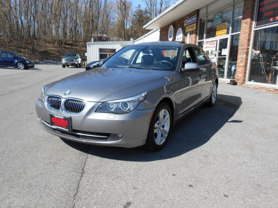 2010 BMW 528  i xDrive