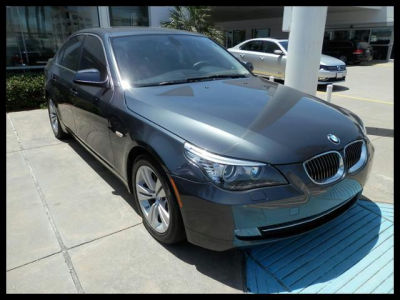2010 BMW 528 i