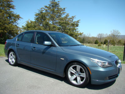 2009 BMW 528  i