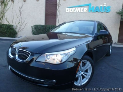 2010 BMW 528  i
