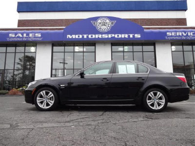 2009 BMW 528  i xDrive