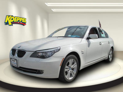 2010 BMW 528  i xDrive