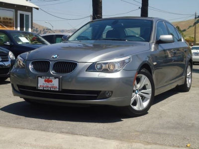 2010 BMW 528  i