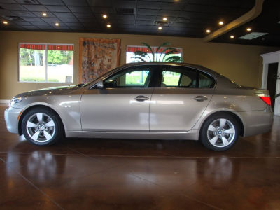 2008 BMW 528  i