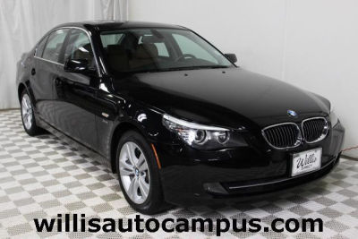 2010 BMW 528  i xDrive