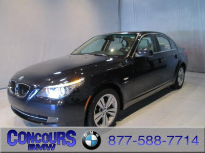 2010 BMW 528  i xDrive