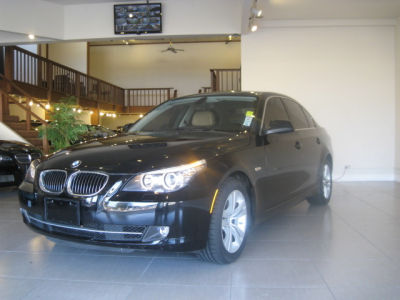 2010 BMW 528  i