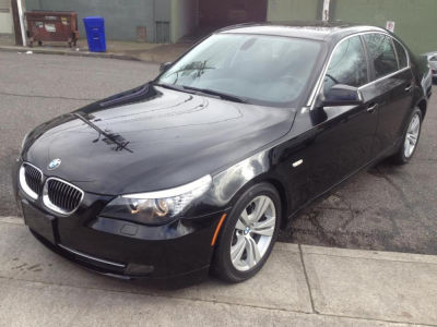 2010 BMW 528  i