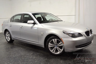 2009 BMW 528  i xDrive