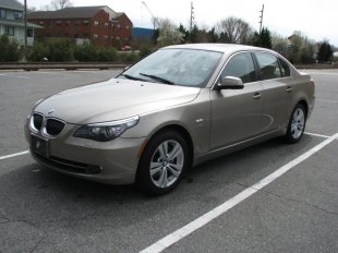 2010 BMW 528  i xDrive
