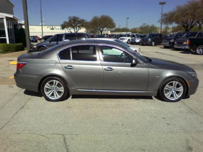 2009 BMW 528 i