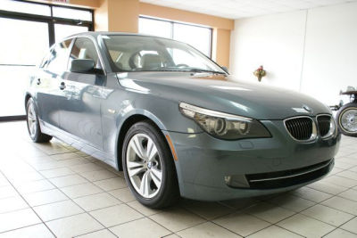 2010 BMW 528 i