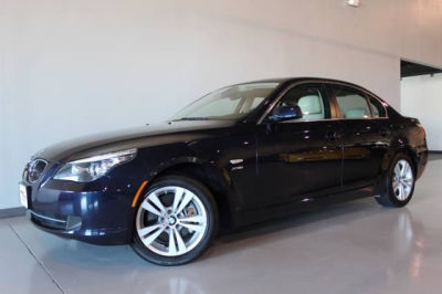 2010 BMW 528  i xDrive