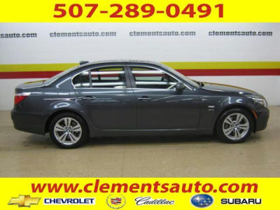 2009 BMW 528  i xDrive