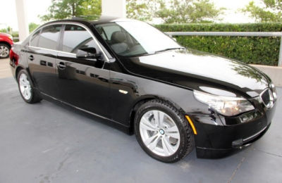 2010 BMW 528  i