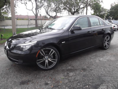 2010 BMW 528  i
