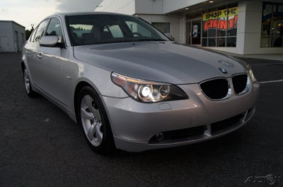 2004 BMW 530  i