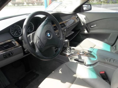 2004 BMW 530  i