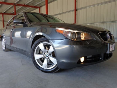 2004 BMW 530  i