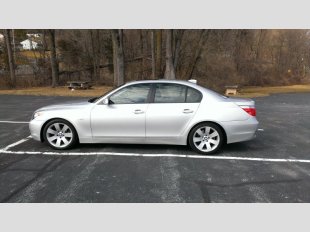 2004 BMW 530  i