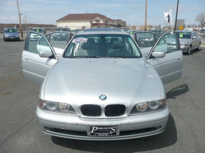 2003 BMW 530  i